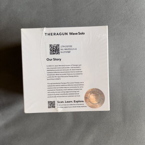 Therabody Theragun Wave Solo Vibration Massage Device Ball Quiet Roll NEW Sealed - Picture 2 of 4